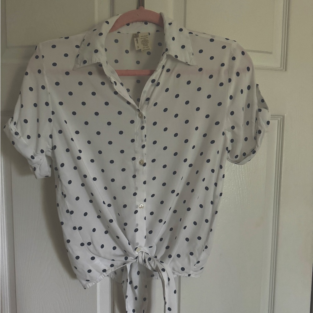 Perfect for Summer White Polka Dot Button Down Tie-Up Crop Top